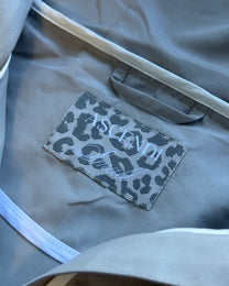 LEOPARD WATER REACTIVE RAIN JACKET - GREY