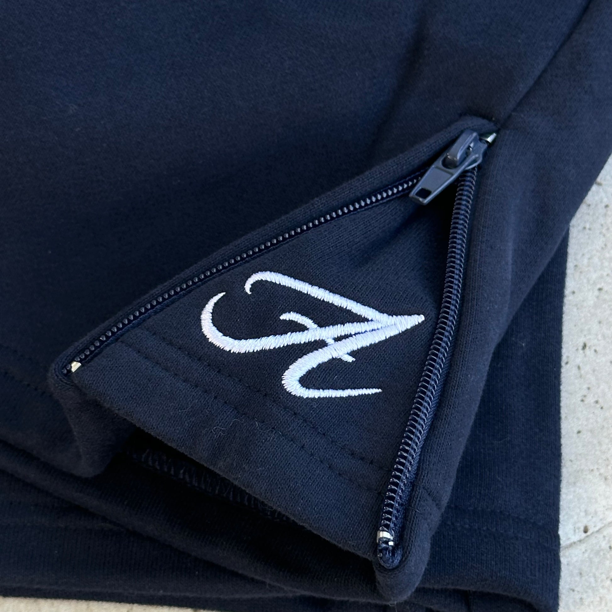 GREECE ZIP JOGGER NAVY