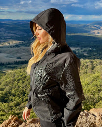 LEOPARD WATER REACTIVE RAIN JACKET - BLACK