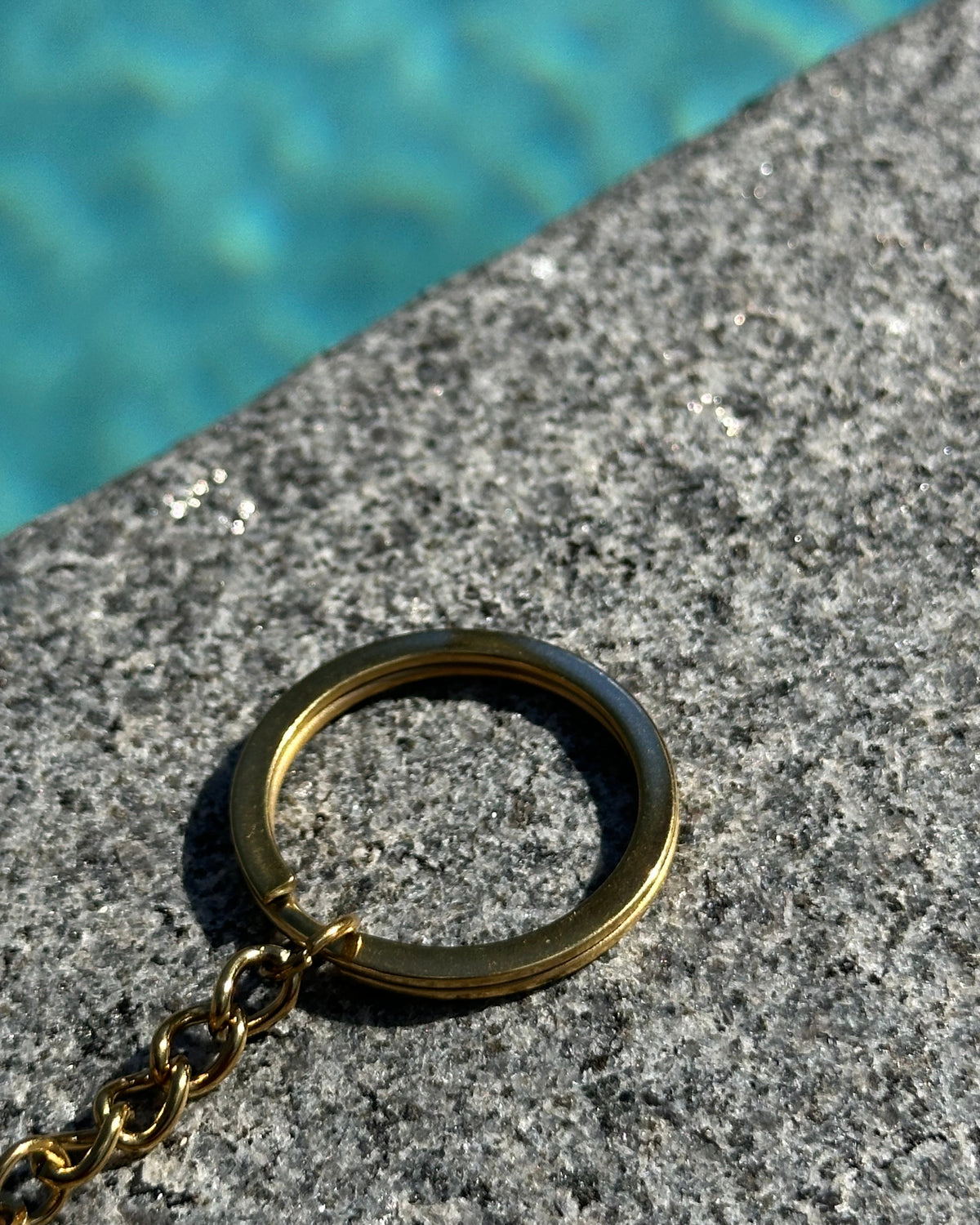 CROATIA KEYCHAIN - GOLD